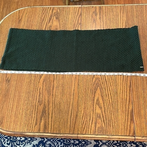 LL Bean Women’s Wicked Cozy Knit Scarf - Picture 3 of 7